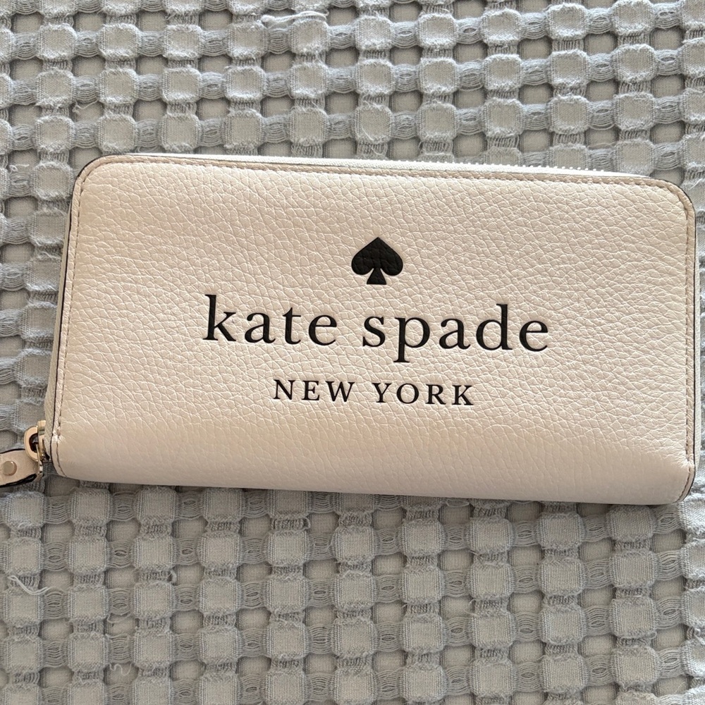 Kate Spade Cream Zip-Around Wallet